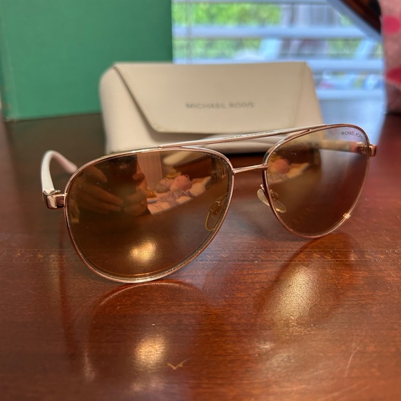 Michael Kors Sunglasses - Picture 1 of 7